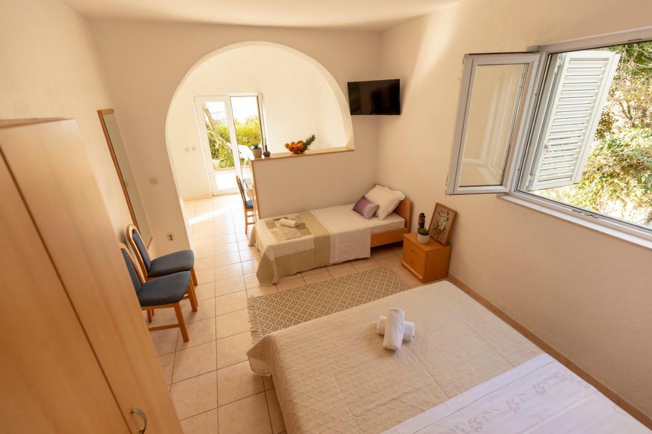Apartmani Maja Tučepi Buitenkant foto