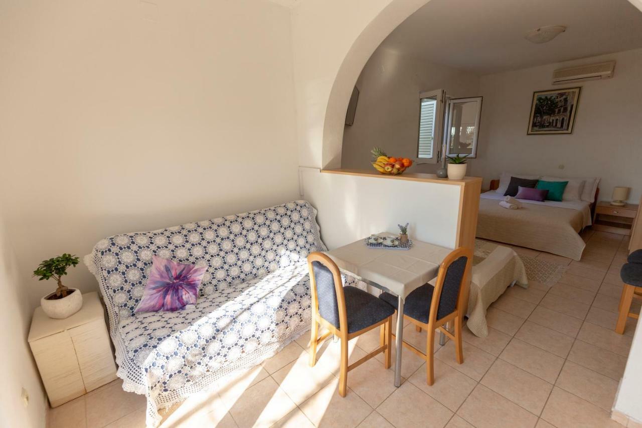 Apartmani Maja Tučepi Buitenkant foto